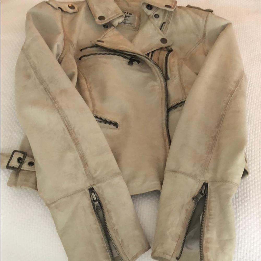 Leather jacket - Picture 4 of 5